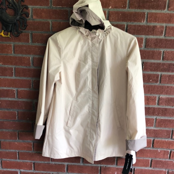 Jones New York Jackets & Blazers - NWT Jones New York signature-water Repellent-L size